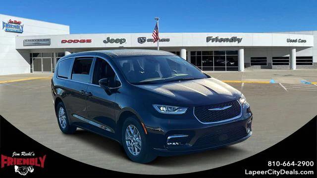 2025 Chrysler Pacifica PACIFICA SELECT