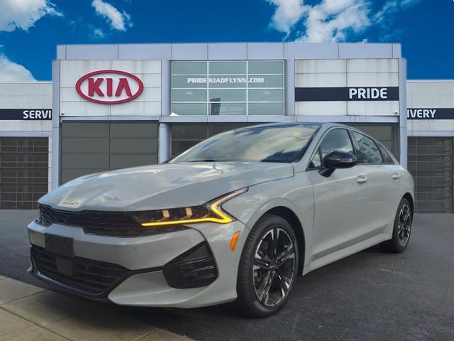 2022 Kia K5