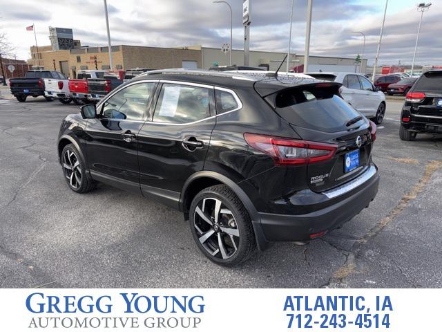 2022 Nissan Rogue Sport SL FWD Xtronic CVT