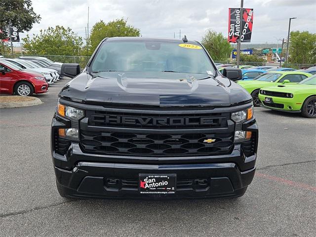 2022 Chevrolet Silverado 1500 2WD Crew Cab Short Bed Custom