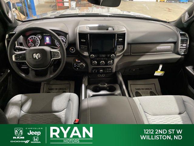 2025 RAM Ram 1500 RAM 1500 BIG HORN CREW CAB 4X4 57 BOX 2025 RAM Ram 1500 RAM 1500 BIG HORN CREW CAB 4X4 57 BOX