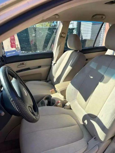 2007 Kia Rondo LX V6