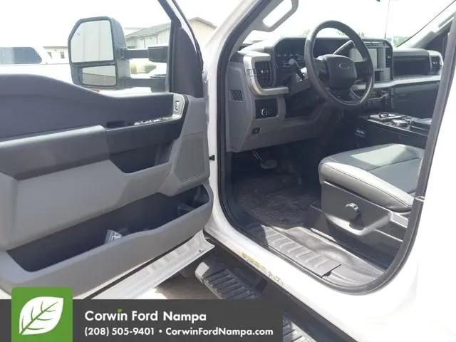 2024 Ford F-550 XL