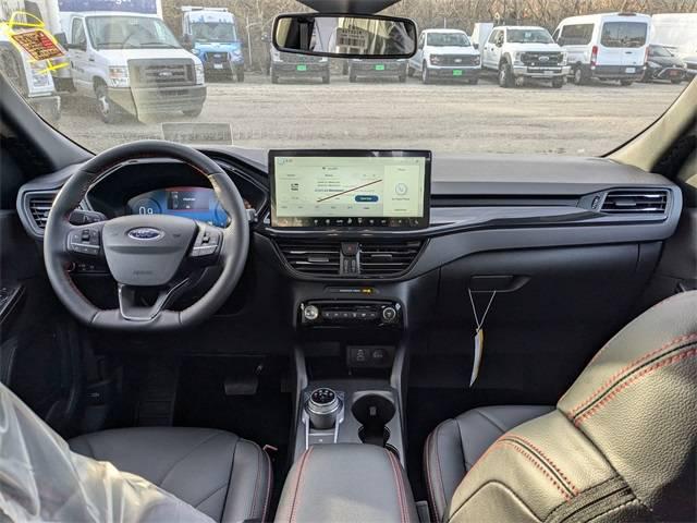 2025 Ford Escape ST-Line Elite