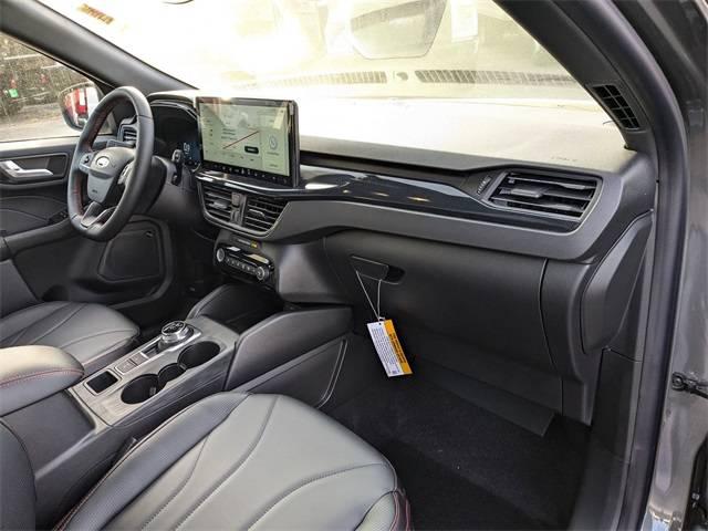 2025 Ford Escape ST-Line Elite