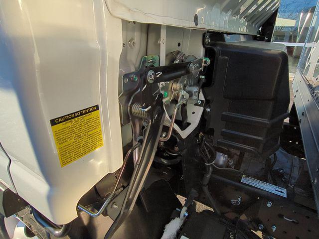 2024 Chevrolet 5500 Base