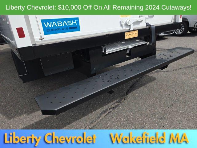 2024 Chevrolet Express Cutaway 4500 Van