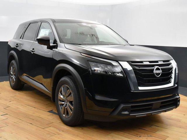 2025 Nissan Pathfinder S 4WD
