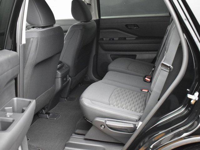 2025 Nissan Pathfinder S 4WD