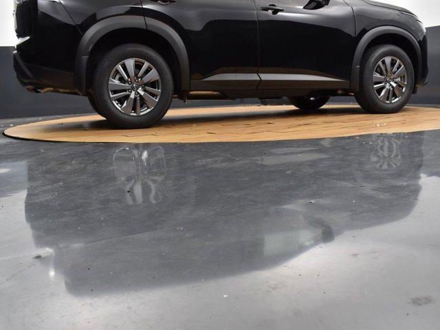 2025 Nissan Pathfinder S 4WD