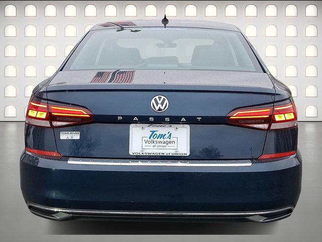 2021 Volkswagen Passat 2.0T SE