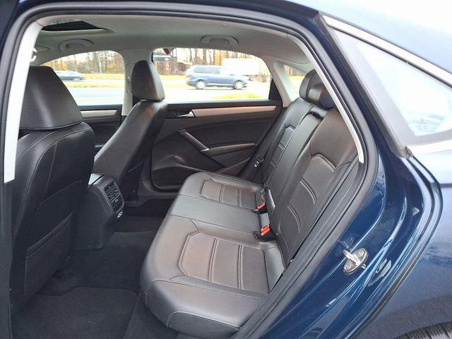 2021 Volkswagen Passat 2.0T SE