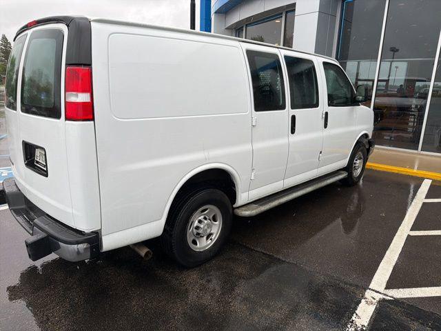2022 Chevrolet Express Cargo Van RWD 2500 Regular Wheelbase WT