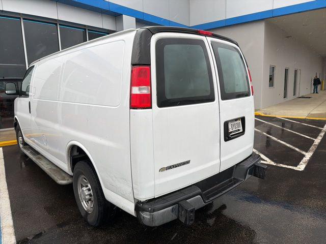 2022 Chevrolet Express Cargo Van RWD 2500 Regular Wheelbase WT