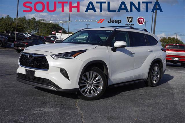 2023 Toyota Highlander Platinum
