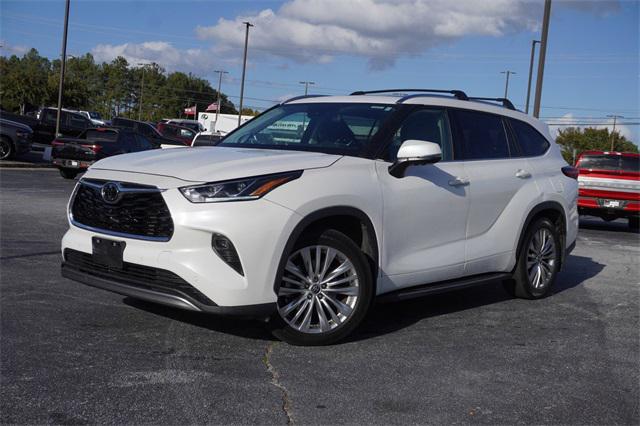 2023 Toyota Highlander Platinum