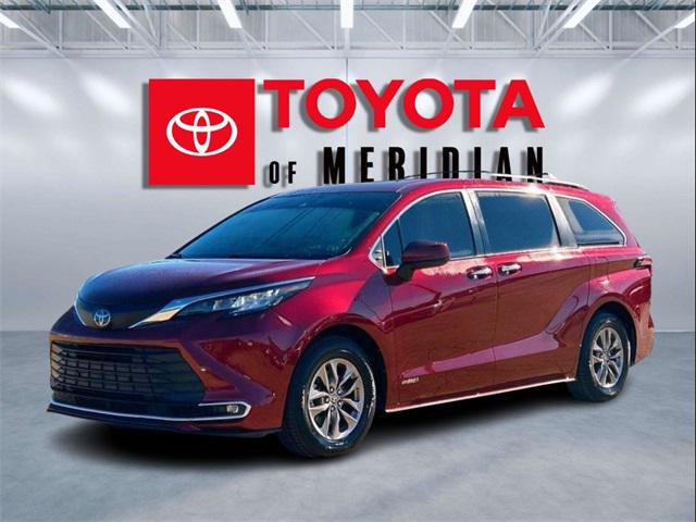 2021 Toyota Sienna XLE