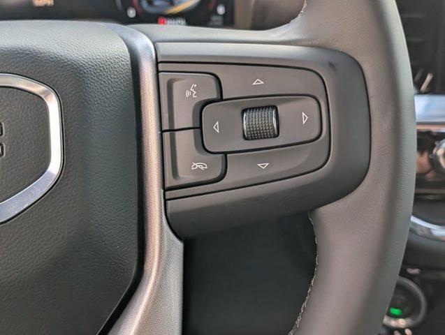 2025 GMC Sierra 3500HD 4WD Crew Cab Standard Bed SLT