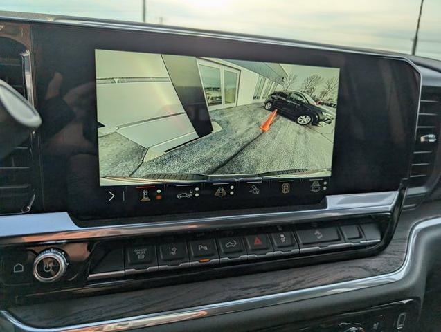 2025 GMC Sierra 3500HD 4WD Crew Cab Standard Bed SLT