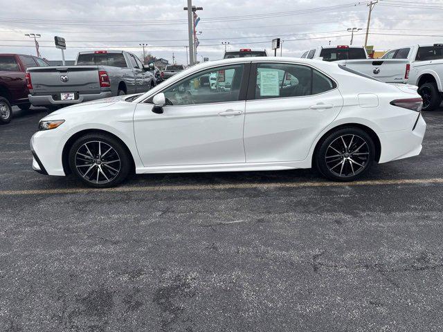 2021 Toyota Camry SE AWD