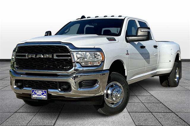 2024 RAM Ram 3500 RAM 3500 TRADESMAN CREW CAB 4X4 8 BOX