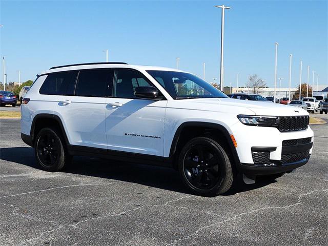 2025 Jeep Grand Cherokee GRAND CHEROKEE L ALTITUDE X 4X2