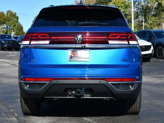 2025 Volkswagen Atlas Cross Sport 2.0T SEL