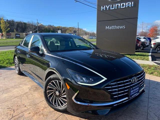 2022 Hyundai Sonata Hybrid