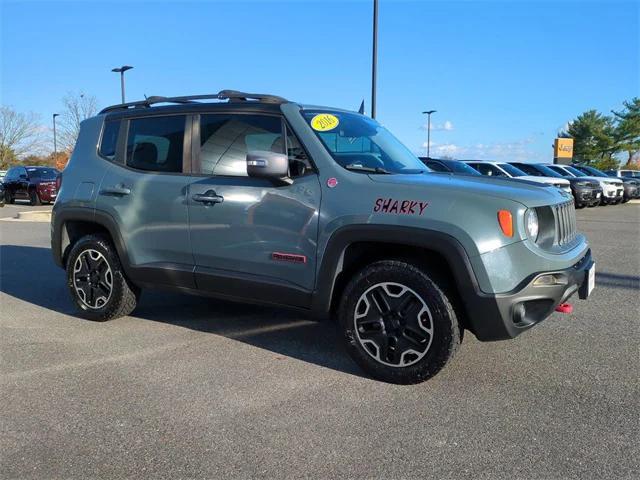 2016 Jeep Renegade Trailhawk