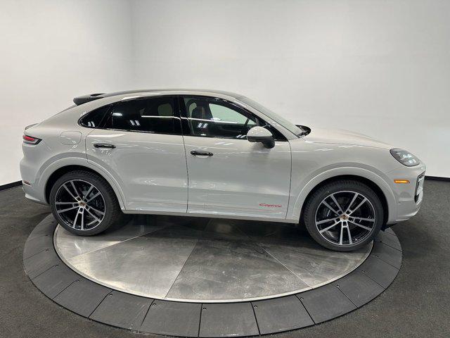 2025 Porsche Cayenne Cayenne Coupé