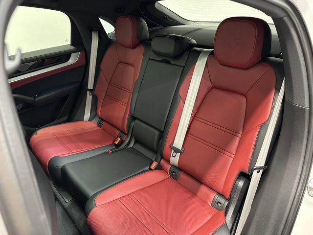 2025 Porsche Cayenne Cayenne Coupé