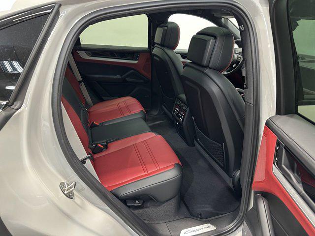 2025 Porsche Cayenne Cayenne Coupé
