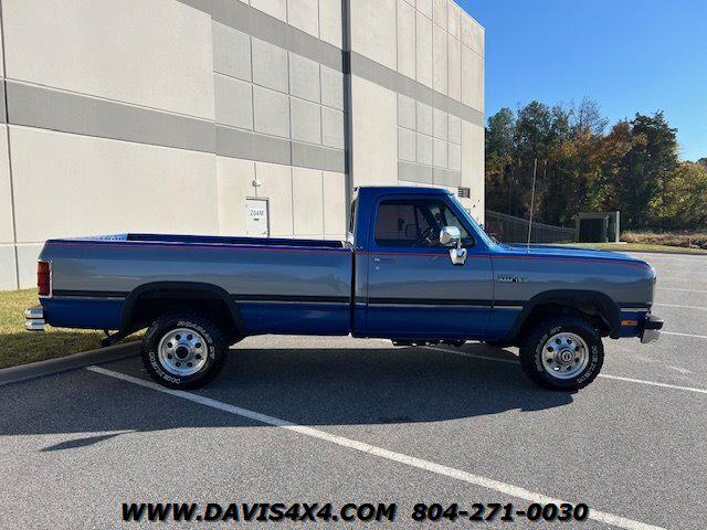 1992 Dodge W150 LE Long Bed 4X4 Pick Up