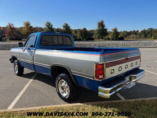 1992 Dodge W150 LE Long Bed 4X4 Pick Up