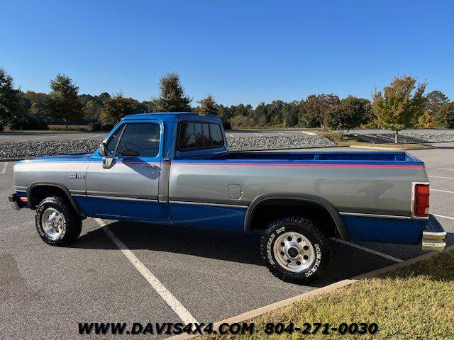 1992 Dodge W150 LE Long Bed 4X4 Pick Up