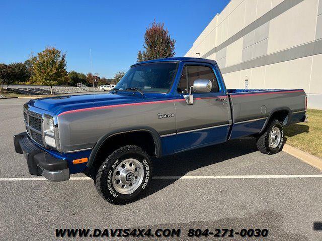 1992 Dodge W150 LE Long Bed 4X4 Pick Up