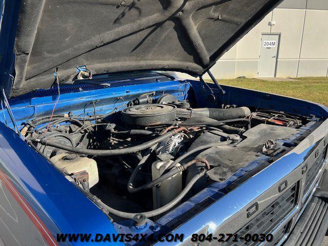 1992 Dodge W150 LE Long Bed 4X4 Pick Up