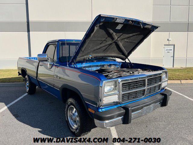 1992 Dodge W150 LE Long Bed 4X4 Pick Up