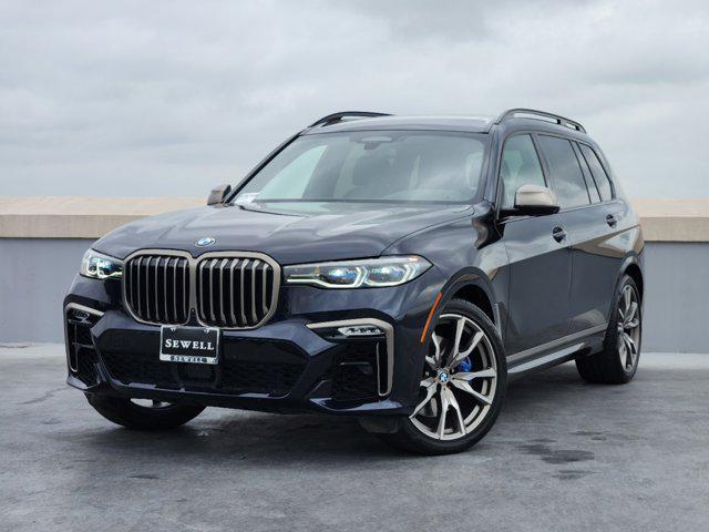 2022 BMW X7