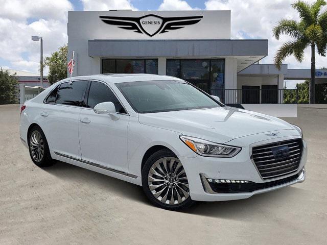 2018 Genesis G90