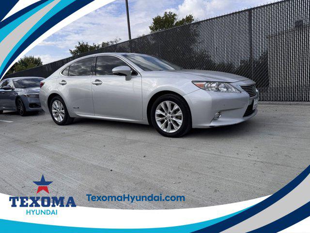 2015 Lexus ES 300h