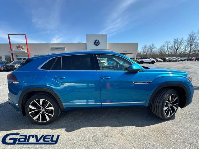 2025 Volkswagen Atlas Cross Sport 2.0T SEL Premium R-Line