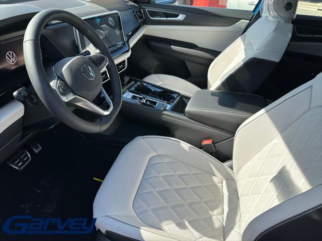 2025 Volkswagen Atlas Cross Sport 2.0T SEL Premium R-Line