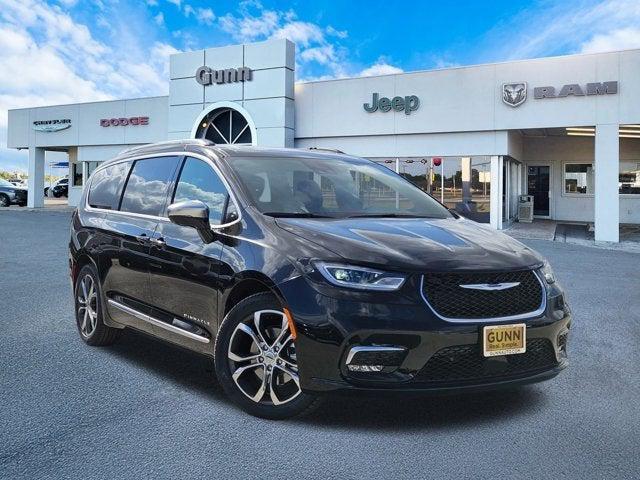 2025 Chrysler Pacifica PACIFICA PINNACLE