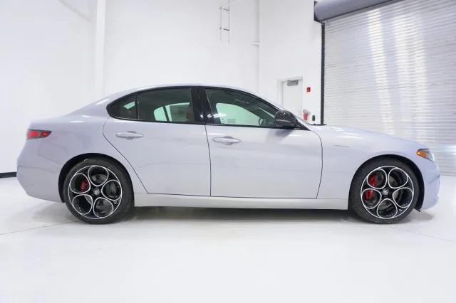 2025 Alfa Romeo Giulia GIULIA