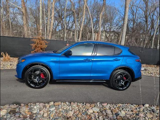 2025 Alfa Romeo Stelvio STELVIO AWD