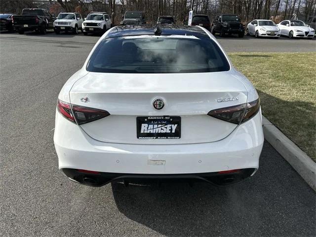2025 Alfa Romeo Giulia GIULIA AWD