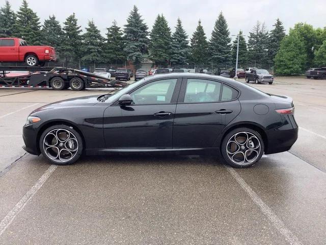 2025 Alfa Romeo Giulia GIULIA AWD 2025 Alfa Romeo Giulia GIULIA AWD