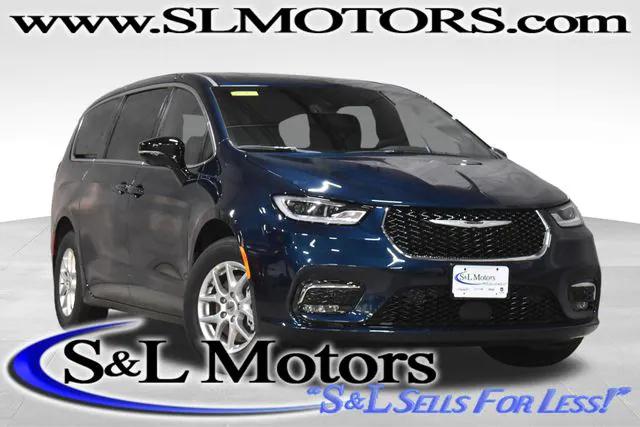 2025 Chrysler Pacifica PACIFICA SELECT