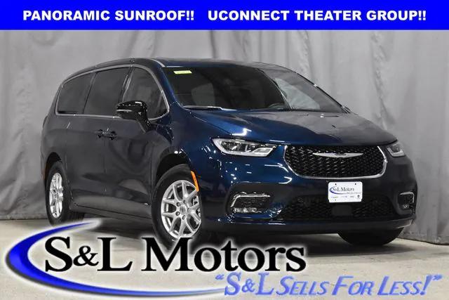 2025 Chrysler Pacifica PACIFICA SELECT